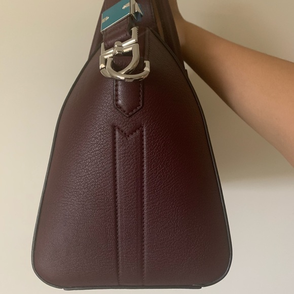 Givenchy Small Aubergine Antigona - Picture 11 of 14